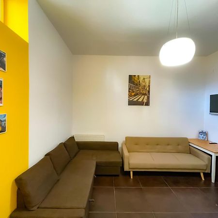 Cool Flat In The Heart Of Bucharest'S Fun And History公寓 外观 照片