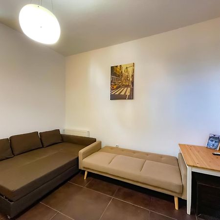 Cool Flat In The Heart Of Bucharest'S Fun And History公寓 外观 照片