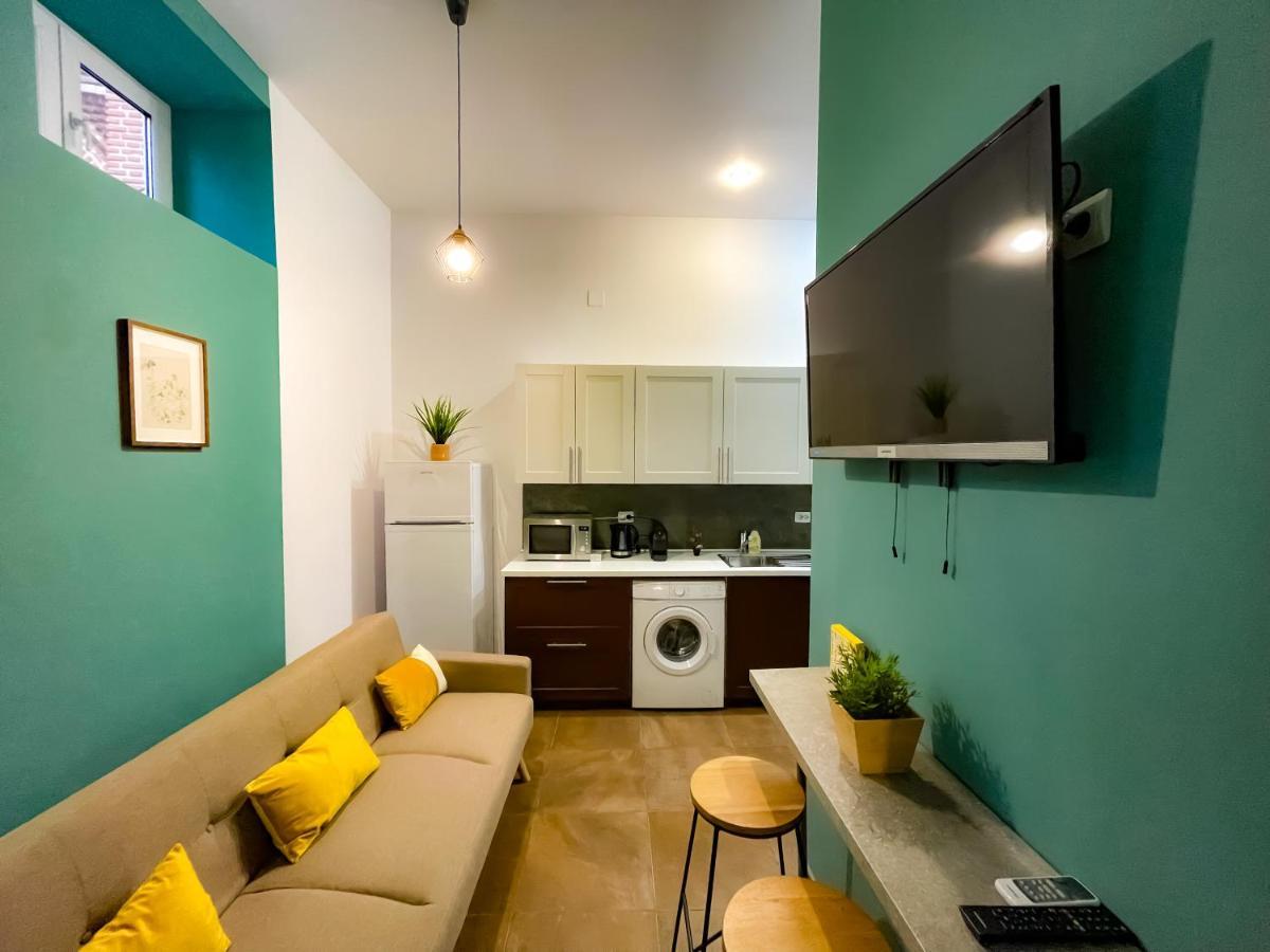 Cool Flat In The Heart Of Bucharest'S Fun And History公寓 外观 照片