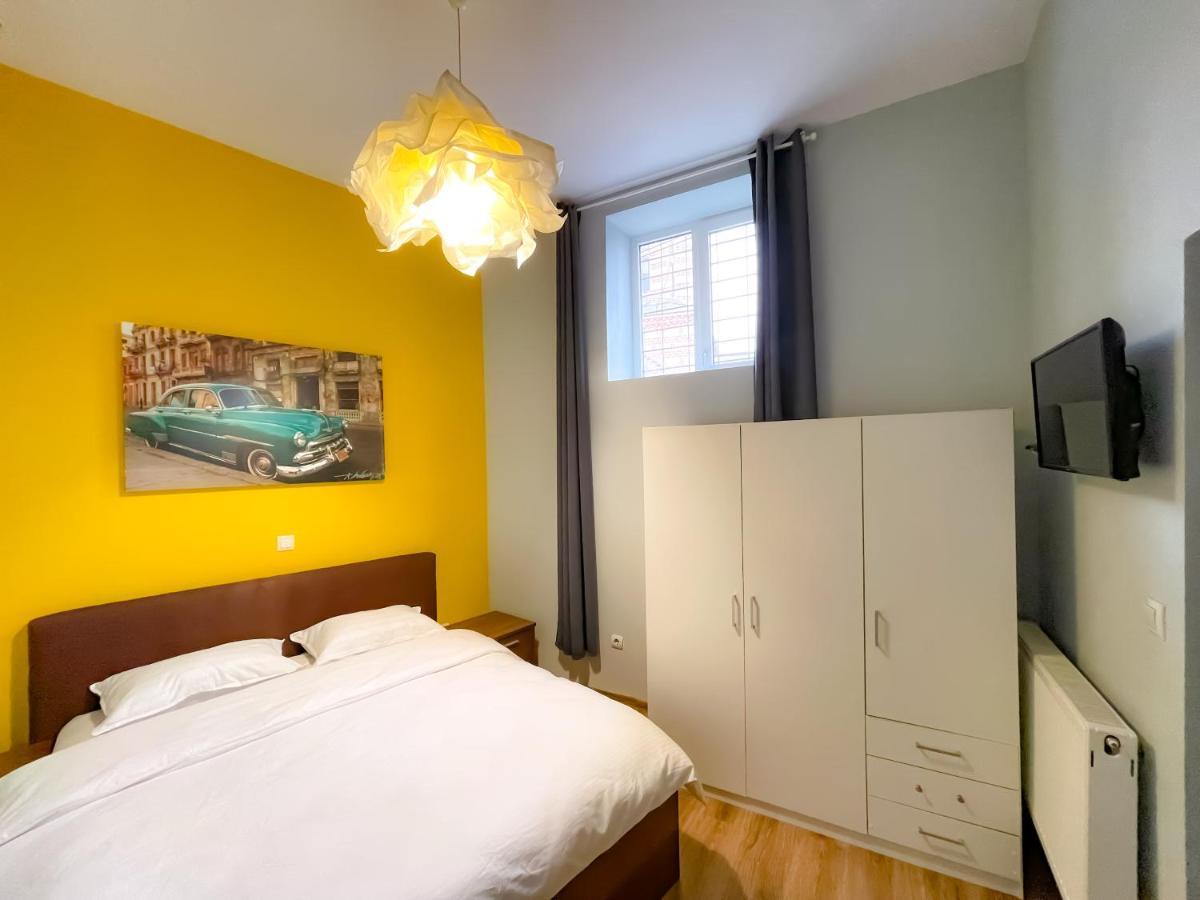 Cool Flat In The Heart Of Bucharest'S Fun And History公寓 外观 照片