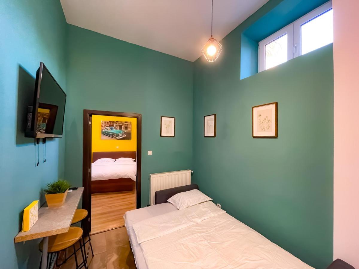 Cool Flat In The Heart Of Bucharest'S Fun And History公寓 外观 照片