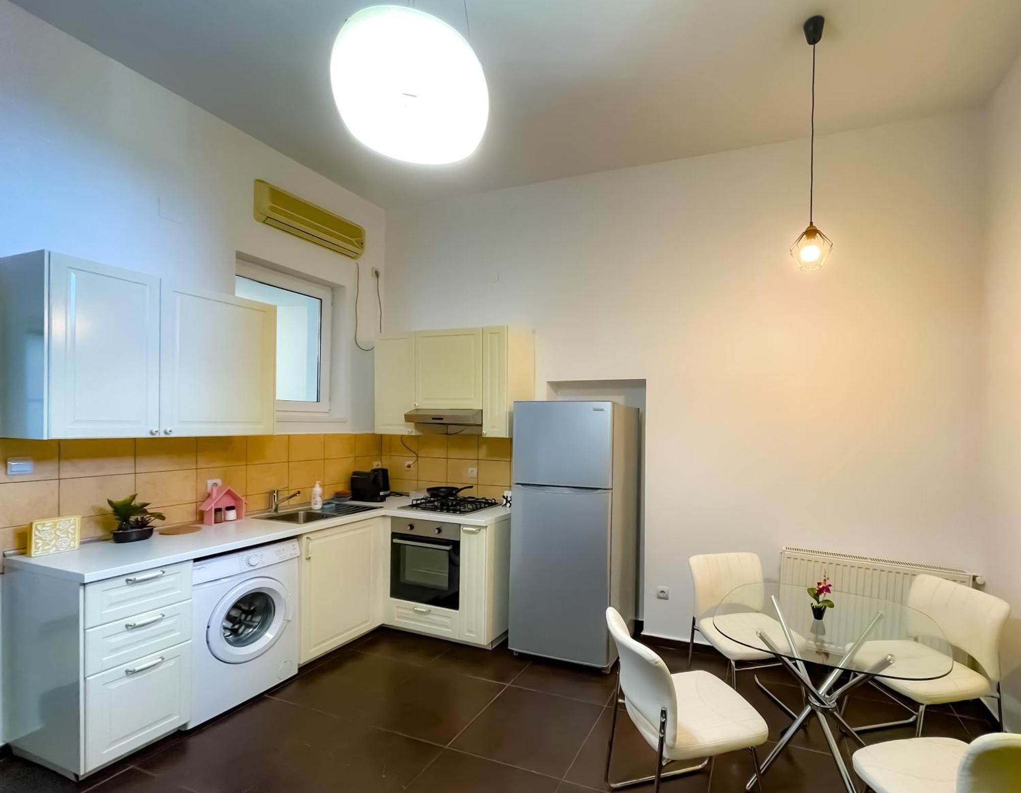 Cool Flat In The Heart Of Bucharest'S Fun And History公寓 外观 照片